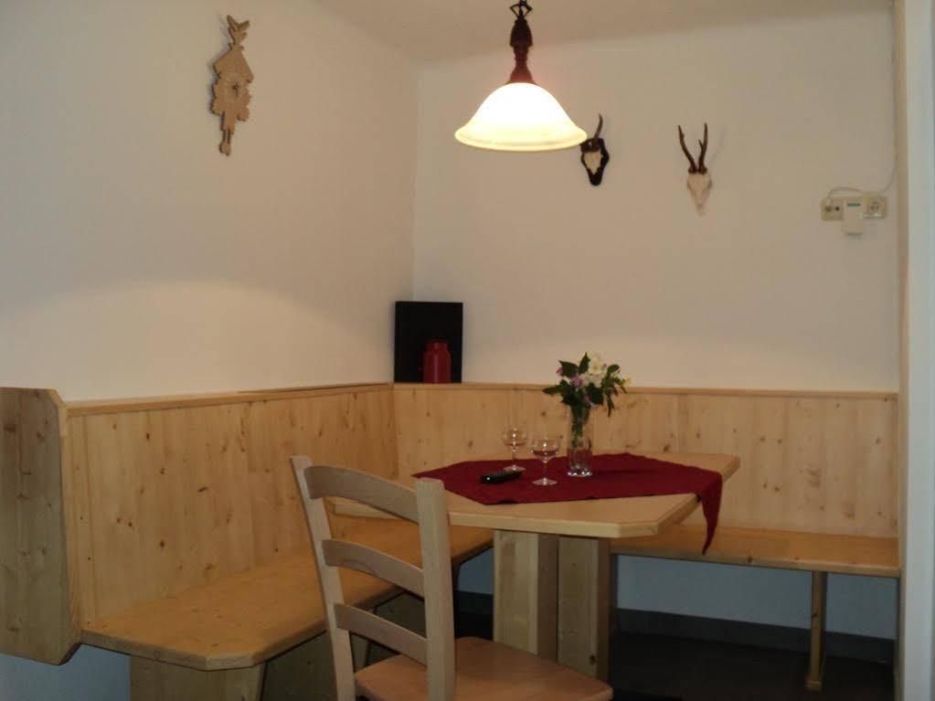 Apartmenthaus Gotthardt Капрун Екстериор снимка