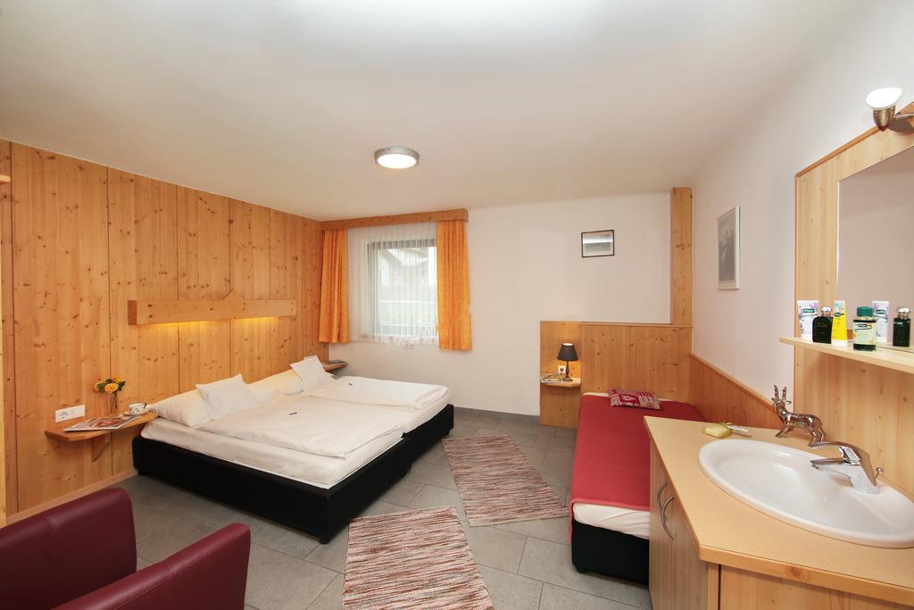 Apartmenthaus Gotthardt Капрун Екстериор снимка