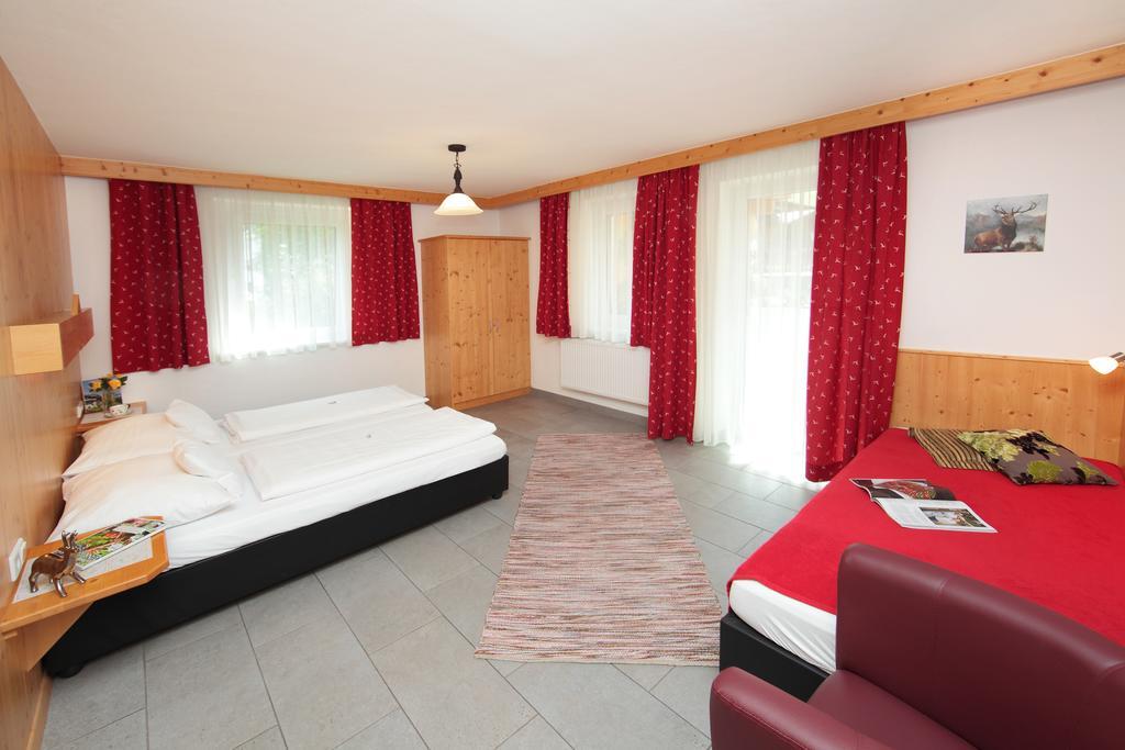 Apartmenthaus Gotthardt Капрун Екстериор снимка