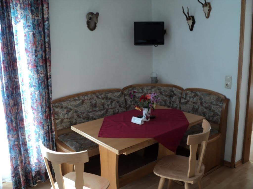 Apartmenthaus Gotthardt Капрун Екстериор снимка