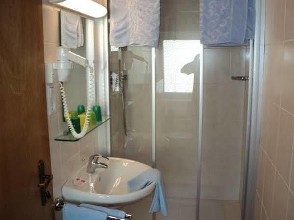 Apartmenthaus Gotthardt Капрун Екстериор снимка